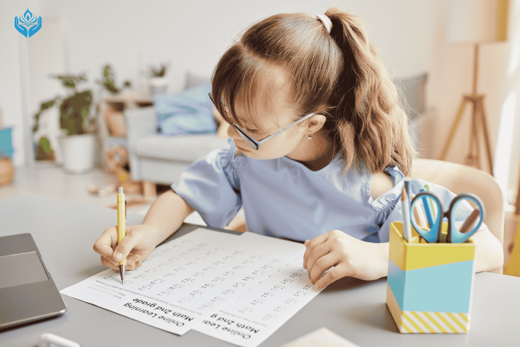 Bí quyết đơn gian giúp con tự giác học tập